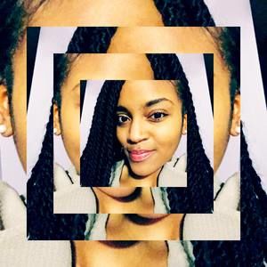 Meet your Posher, Simone